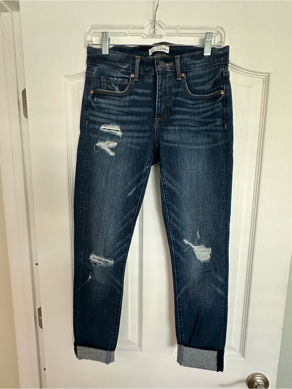 LOFT NWOT “Modern Skinny”Dark Blue Distressed Jeans